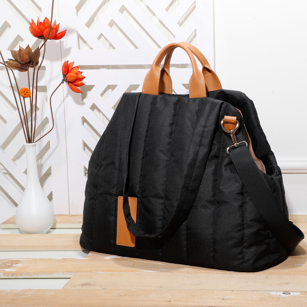 Lightweight Waterproof Pet Carrier Handbag For Outdoor Travel